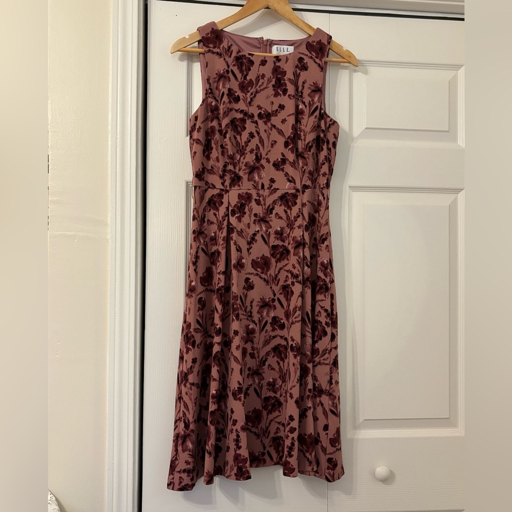 Elle Sleeveless Midi Dress Purple Floral Small